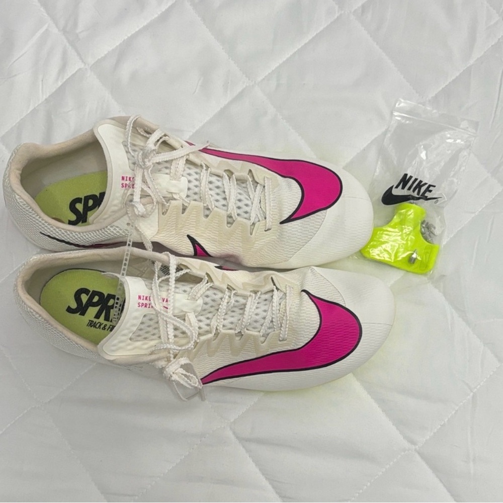 Nike Women’s White Track Spikes with Pink Swoosh